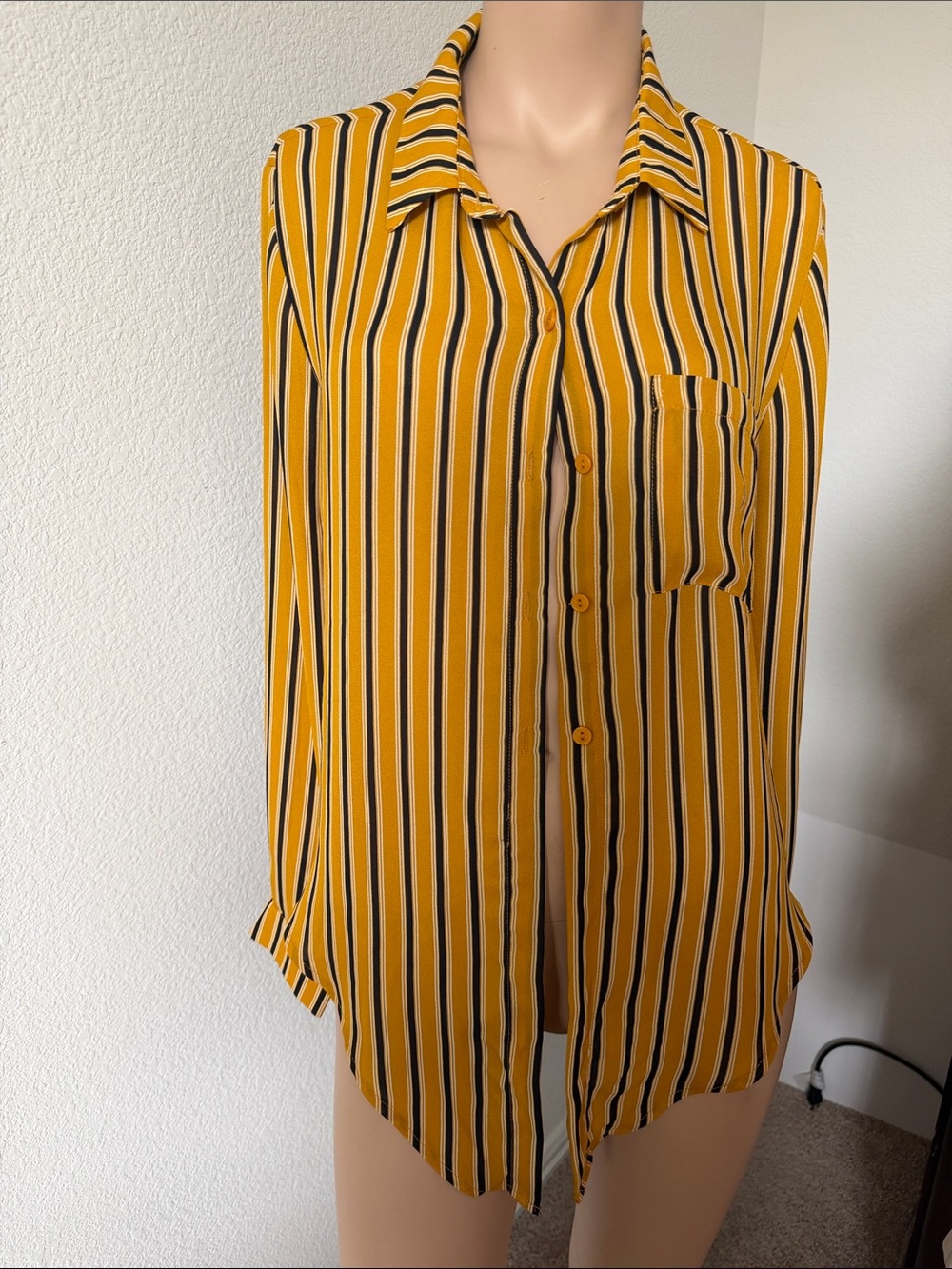 Guess Yellow Black Striped Long Sleeve Button-Up blouse Large